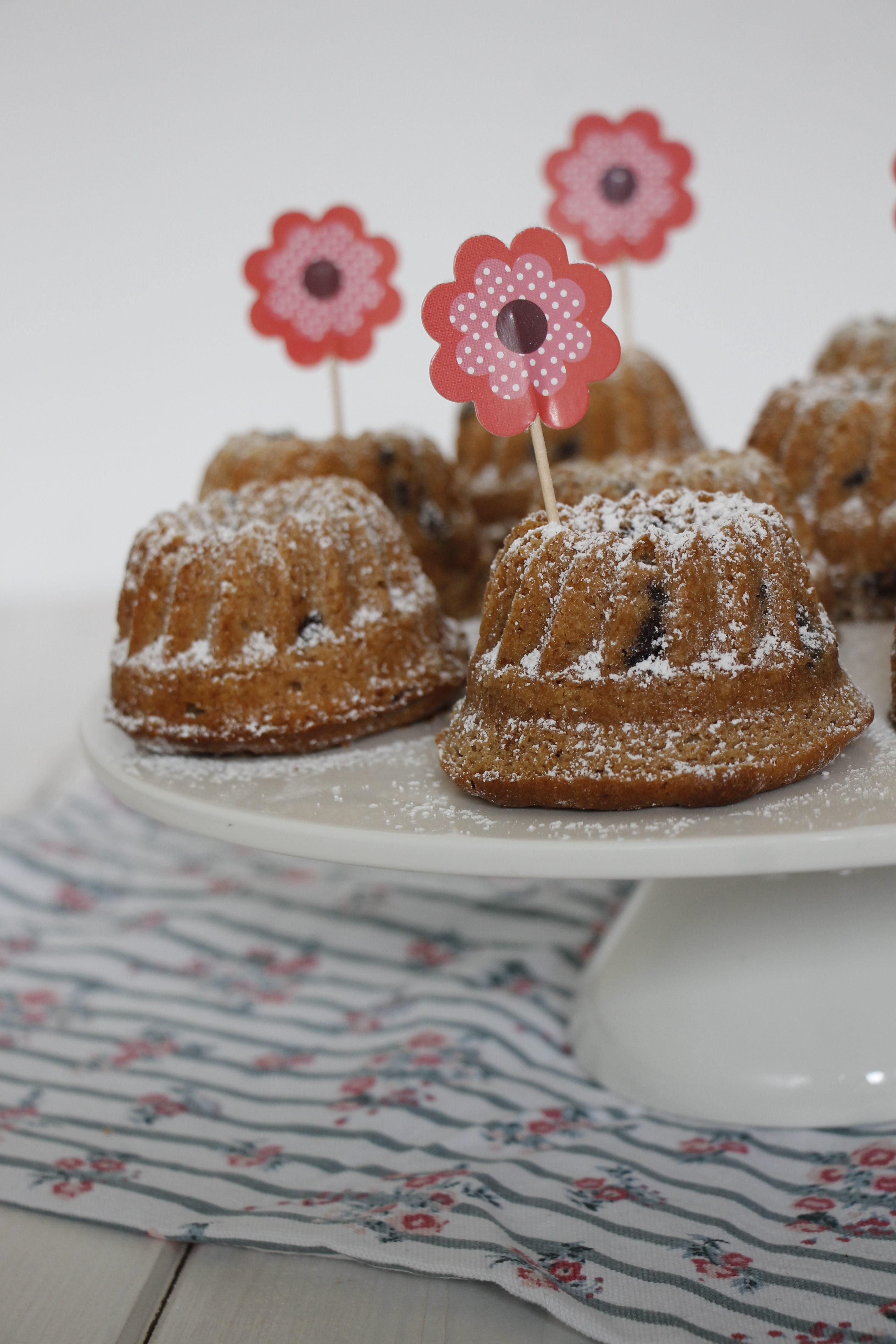 Mini-Gugelhupf Rezept mit Schokolade - Lavendelblog