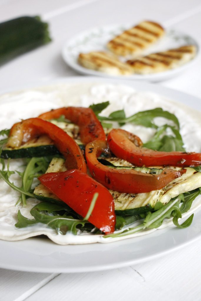 Rezept: Halloumi-Wraps mit gegrilltem Gemüse - Lavendelblog