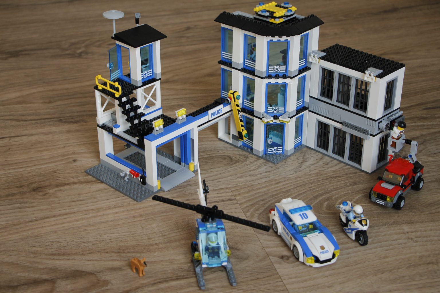 Lego Polizeistation 2017