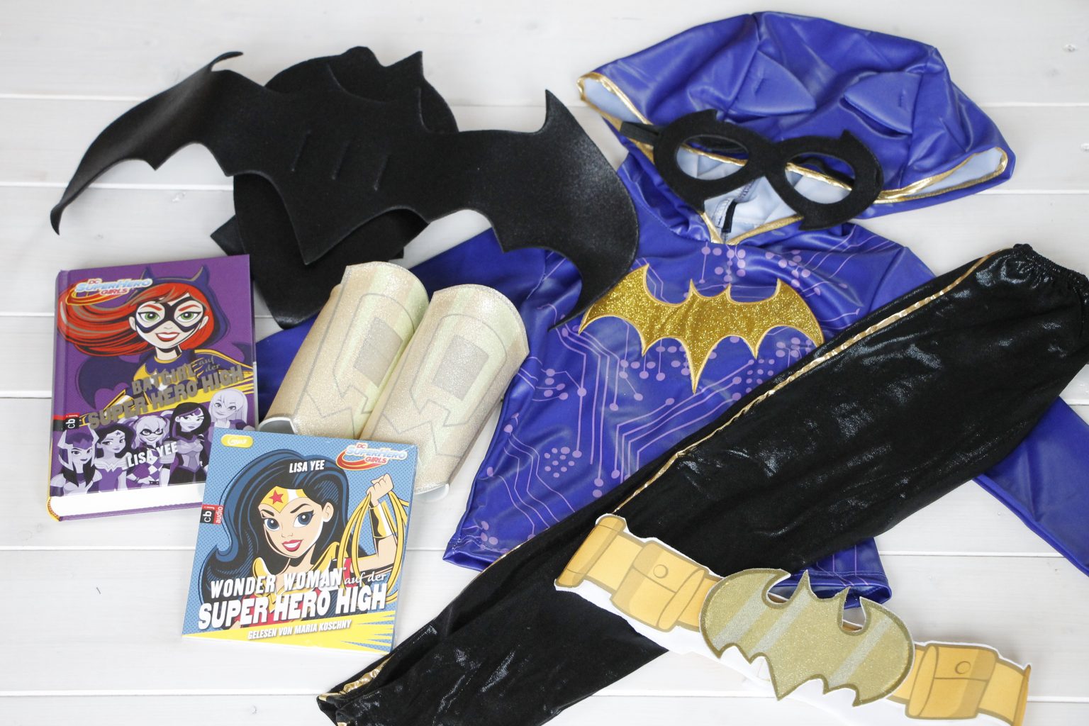 DC Super Hero Girls Gewinnspiel Fan-Paket