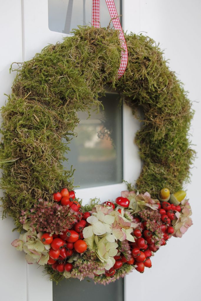 herbstkranz selber basteln beste herbstdeko diy ideen, herbstkranz selber basteln: ideen für einen mooskranz - lavendelblog, Design ideen