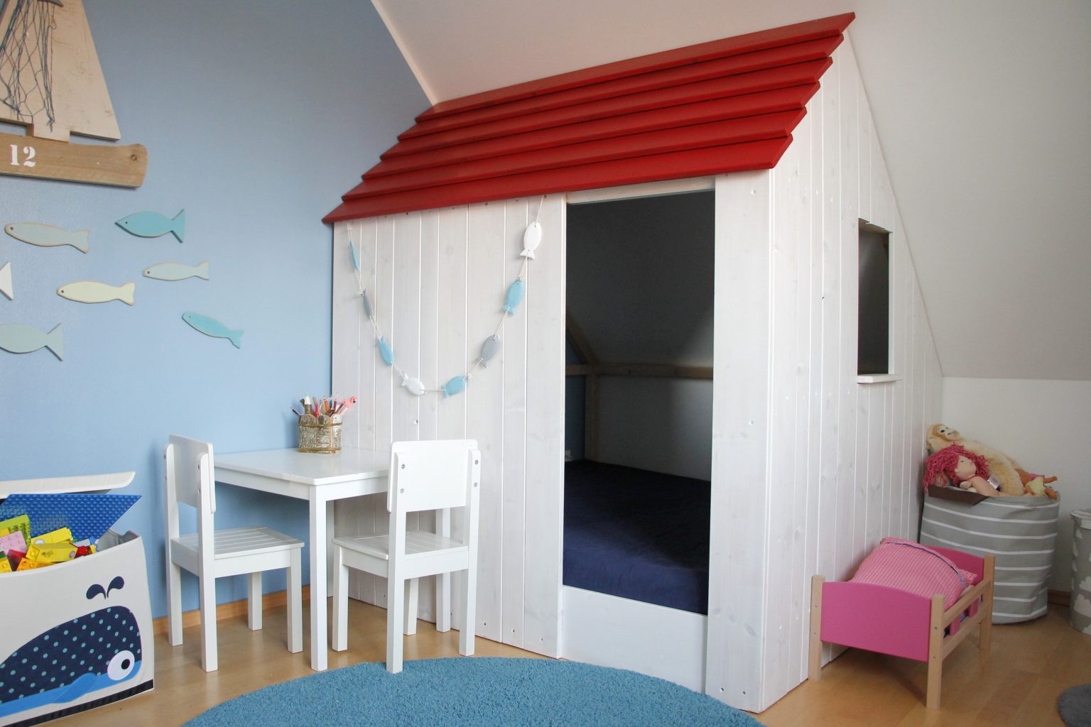 Holzspielhaus Kinderzimmer