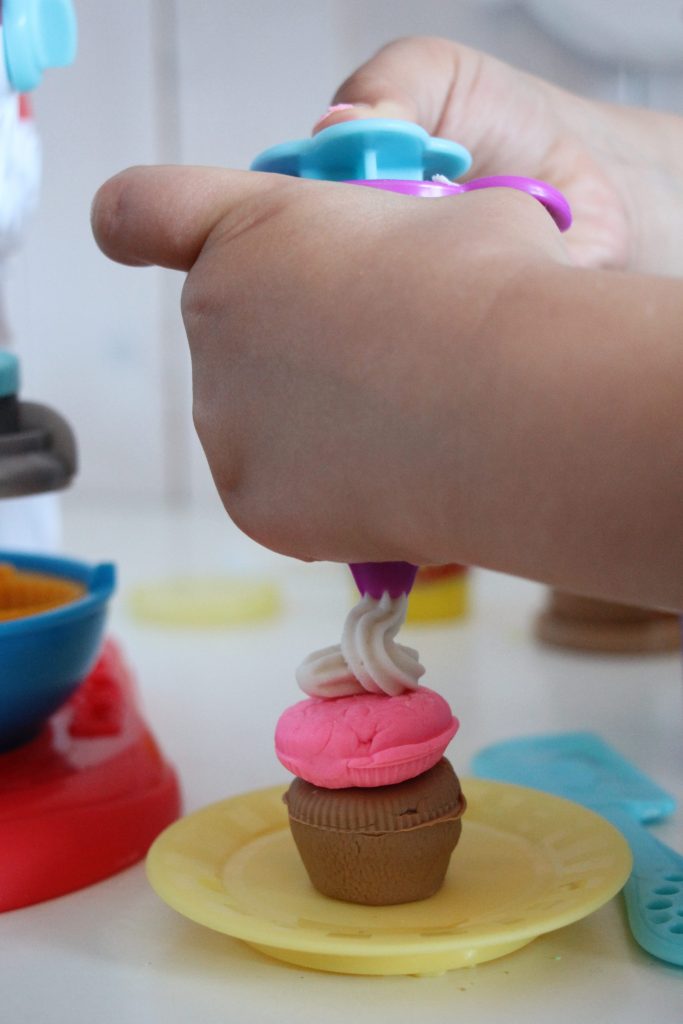 kneten mit Play-Doh Erfahrungen