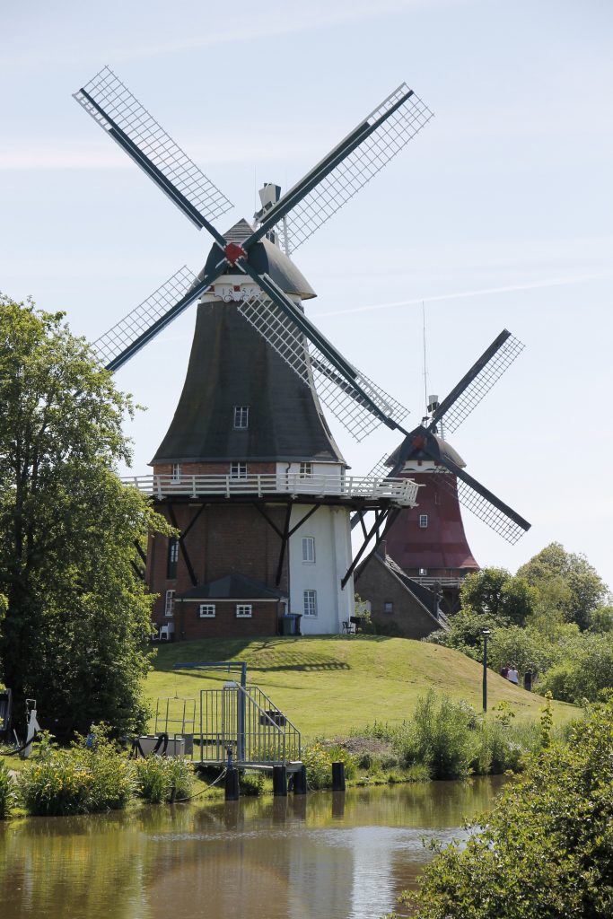 Greetsiel Windmühlen BestFewo