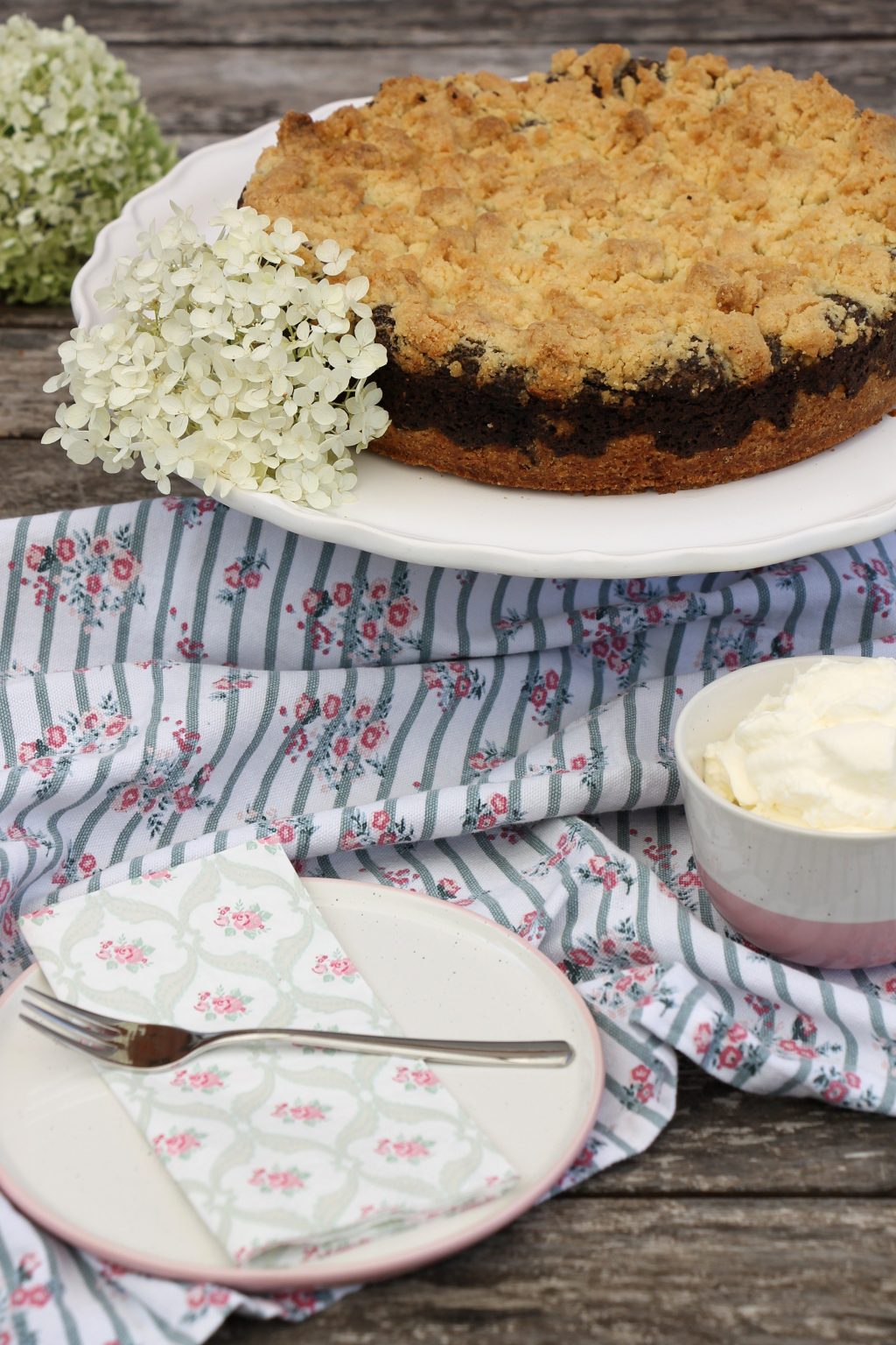 Schneller Mohnkuchen mit Streusel - Rezept - Lavendelblog