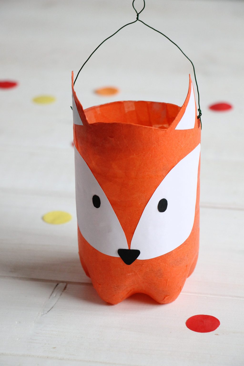 Upcycling-Idee: Fuchs-Laterne aus PET Flasche basteln - Lavendelblog