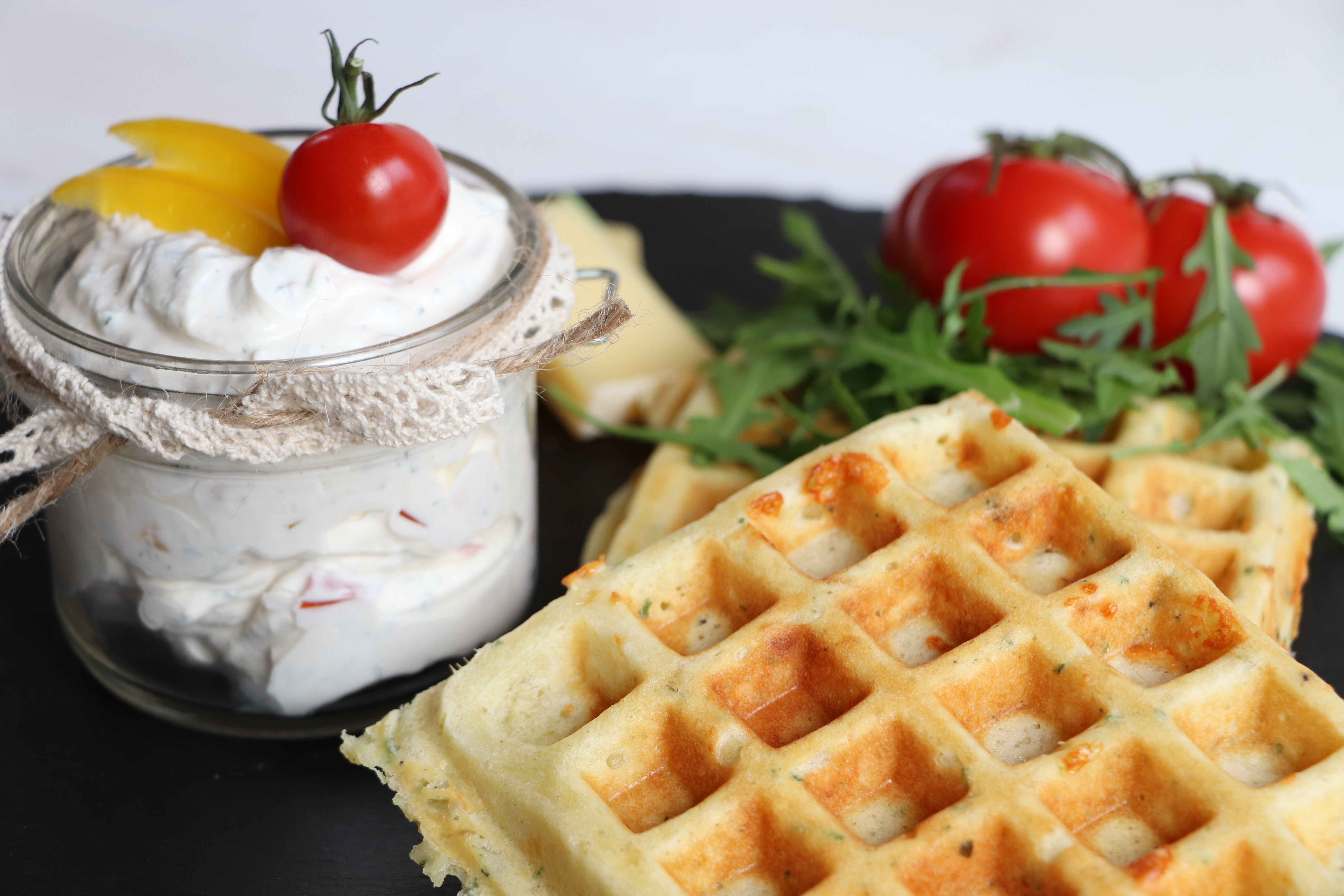 herzhafte Waffeln mit Käse Rezept - Lavendelblog
