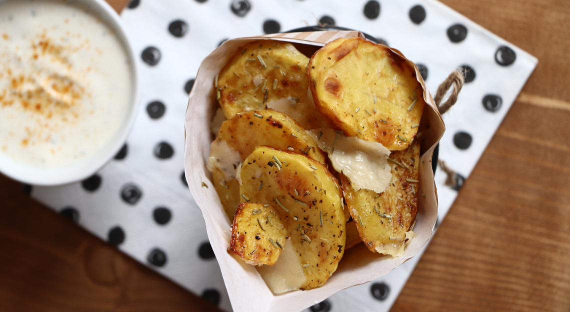 Parmesan-Kartoffeln: Rezept für Backkartoffeln mit Dip - Lavendelblog