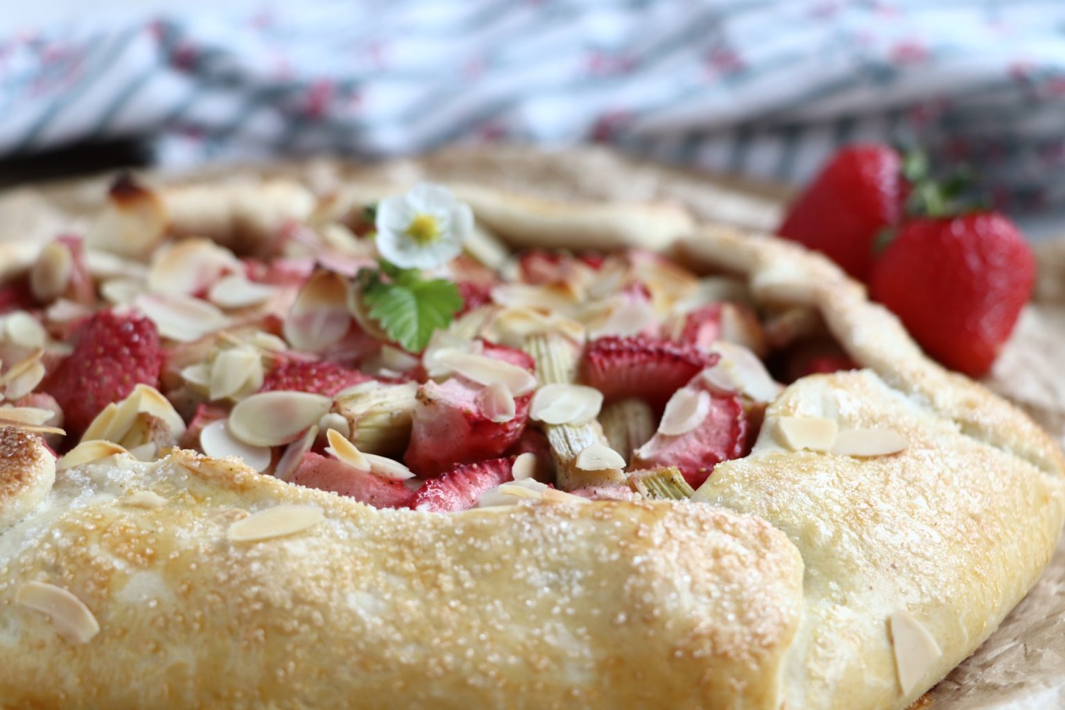 Rezept Galette Rhabarber Erdbeeren