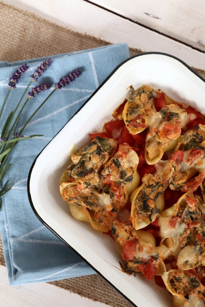 Rezept: Gefüllte Nudeln mit Mangold, Ricotta und Tomaten - Lavendelblog