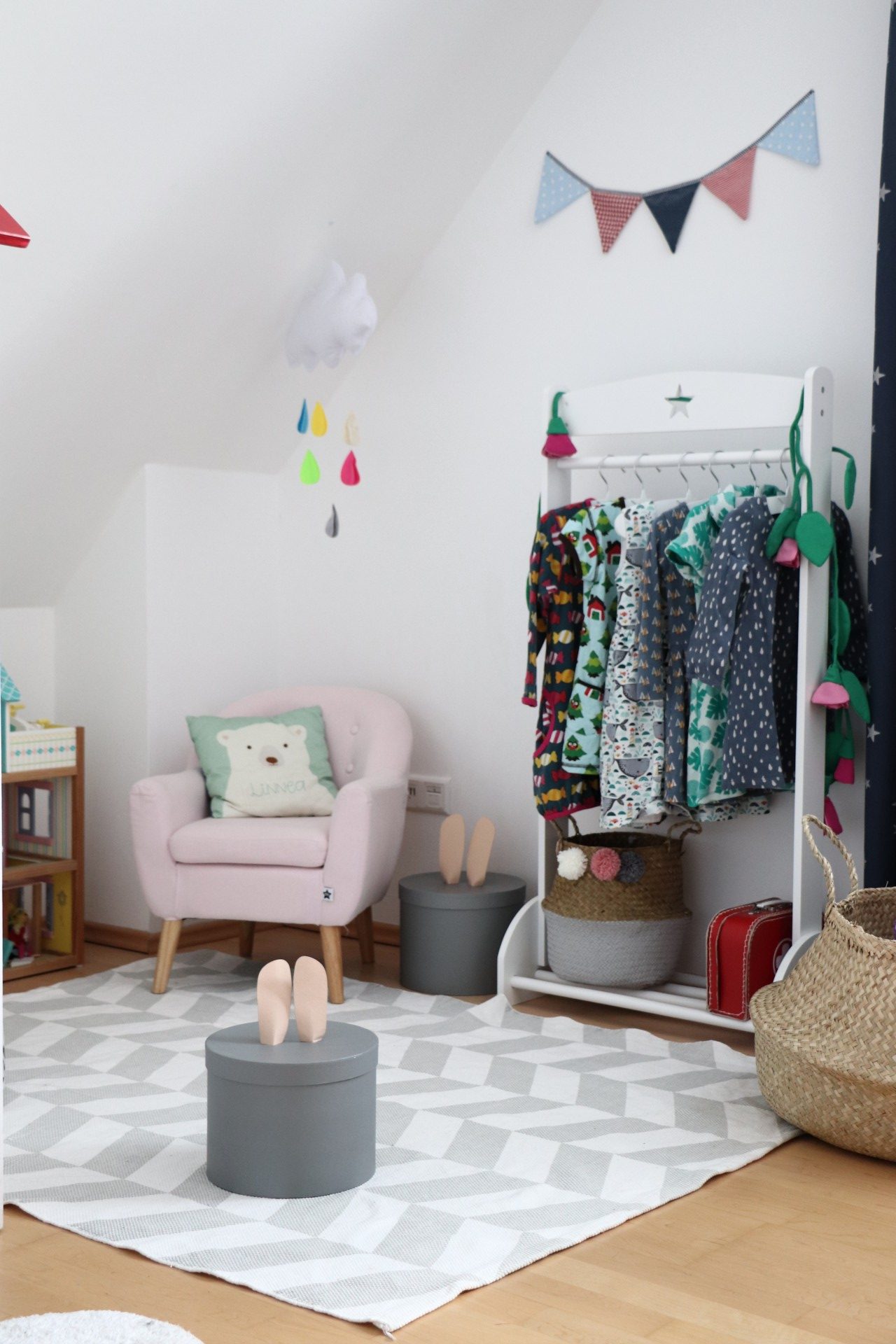 Ordnung im Kinderzimmer (inkl. Tipps für mehr Gemütlichkeit) - Lavendelblog