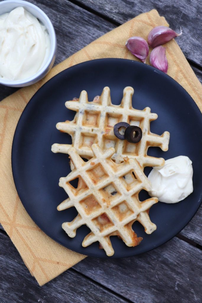 Rezept herzhafte Waffeln mit Oliven