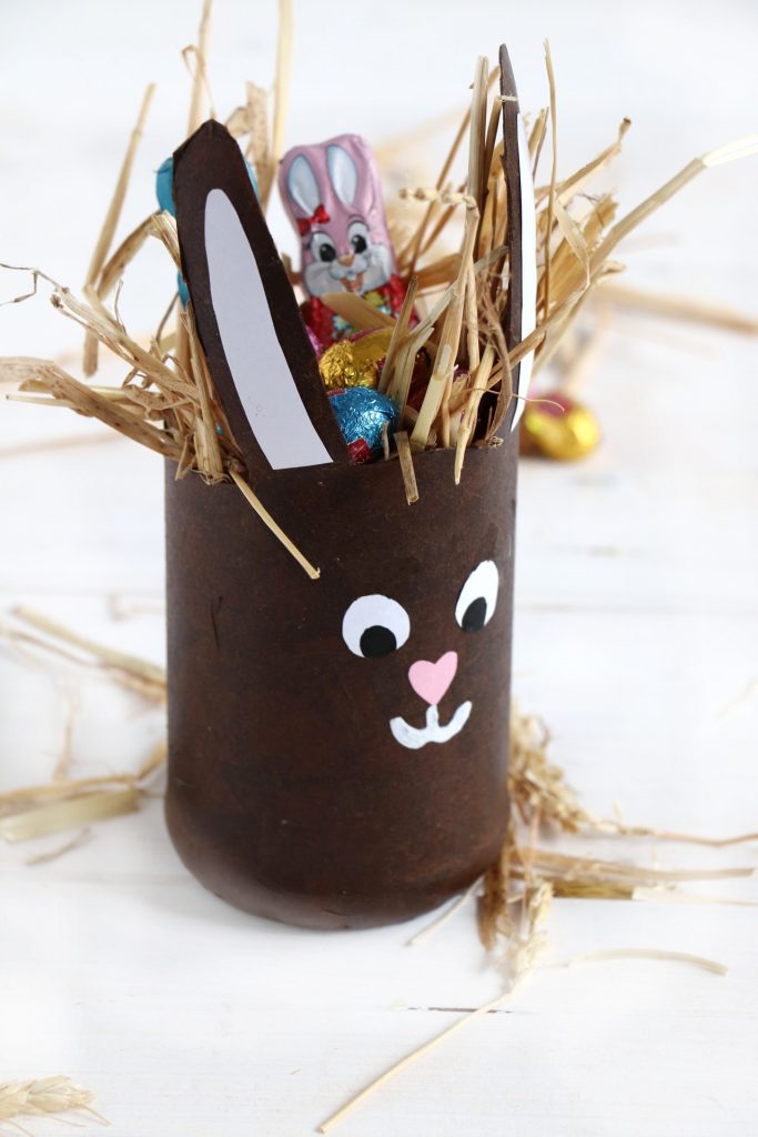 Osternest PET-Flasche Hase