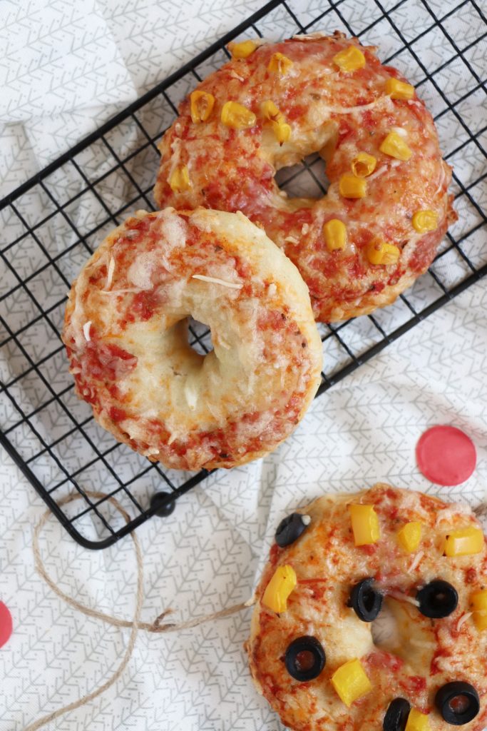 Pizza-Donuts Fingerfood Rezept