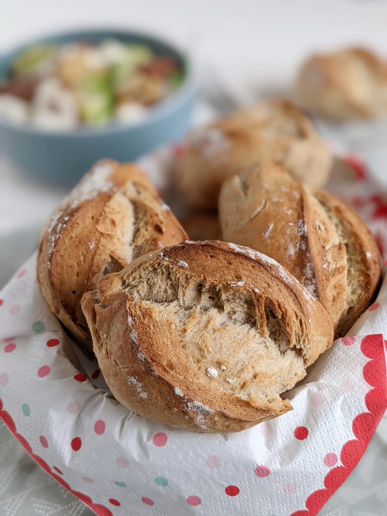 Roggenbrötchen selber backen