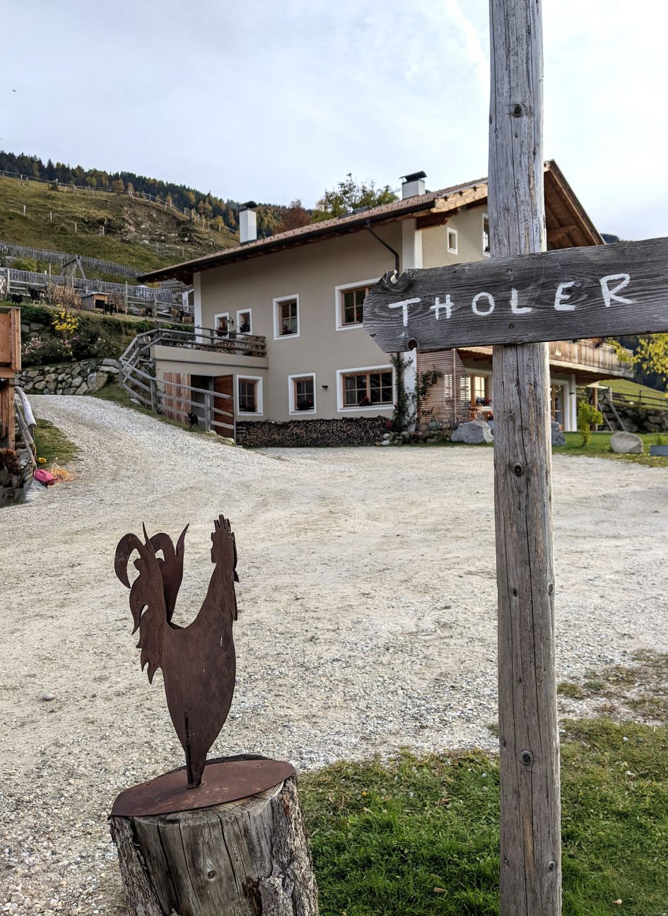 Tholer Hof Südtirol Roter Hahn