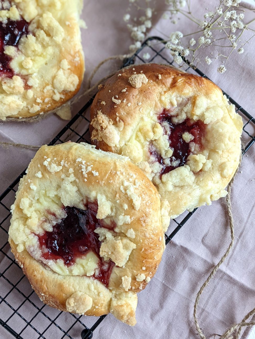 Puddingtaler mit Streusel Rezept