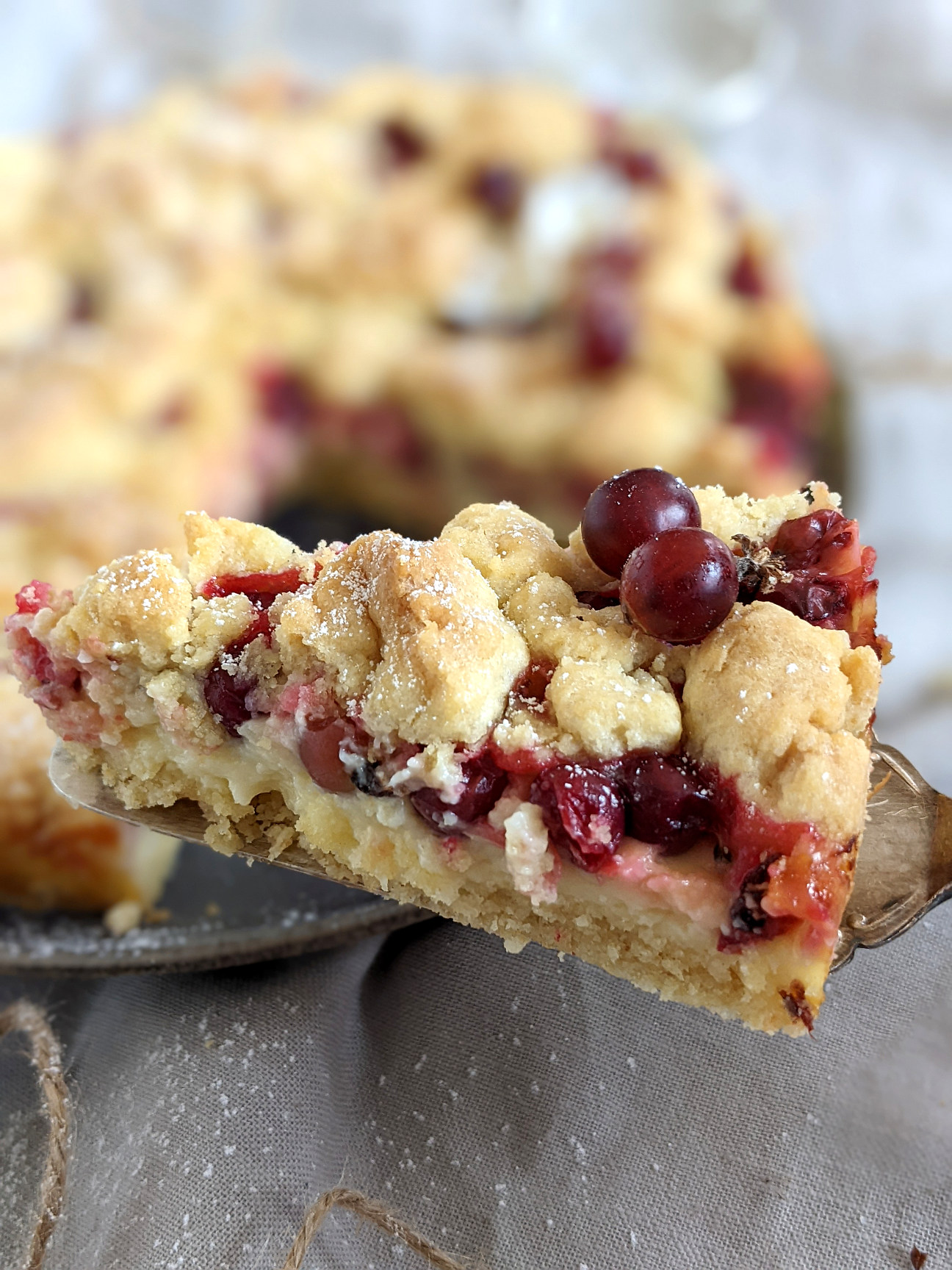 Streuselkuchen mit Stachelbeeren Rezept