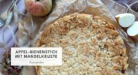 Bienenstich mit Apfel Rezept