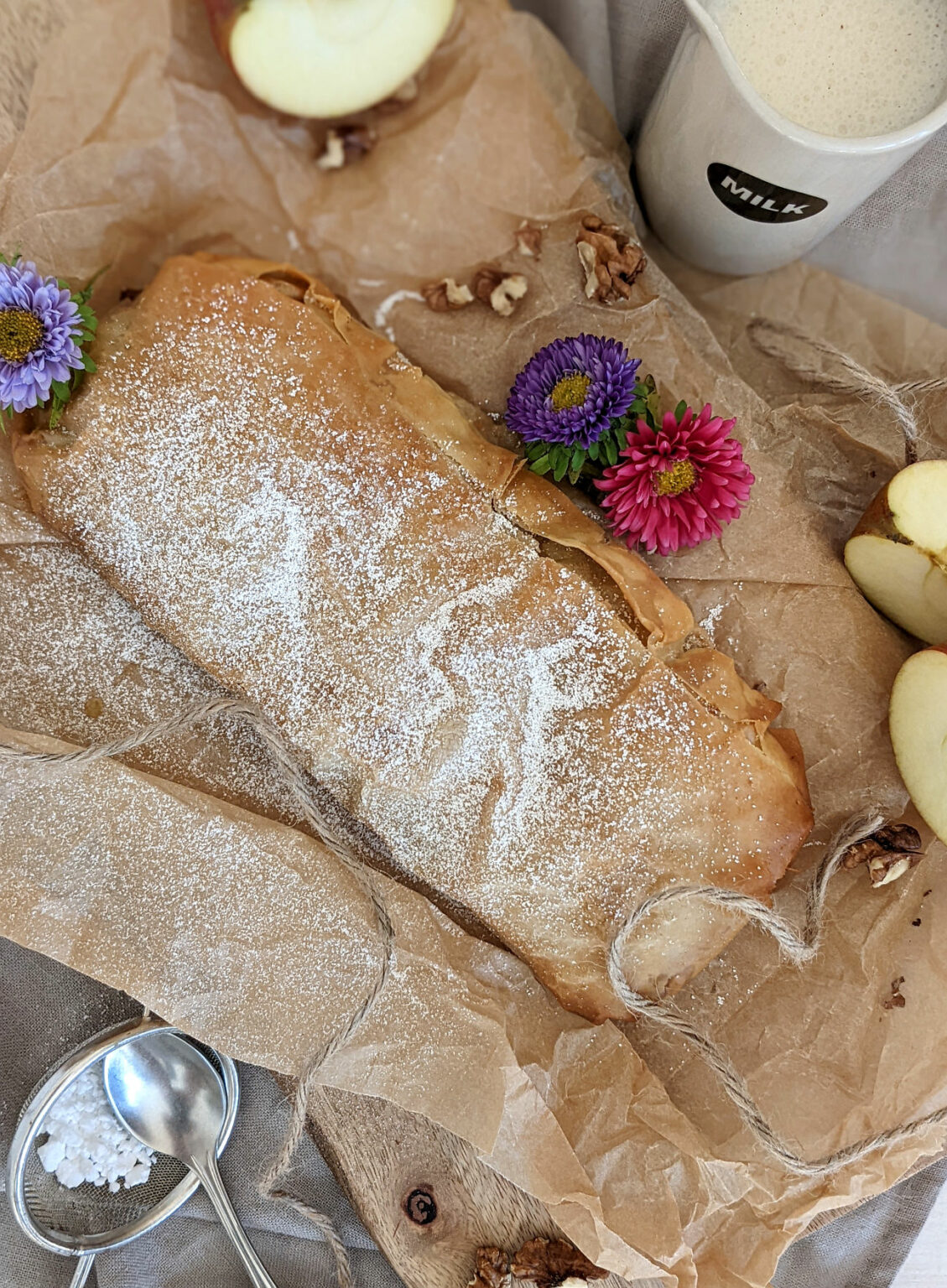 Rezept: Apfelstrudel mit karamellisierten Walnüssen - Lavendelblog