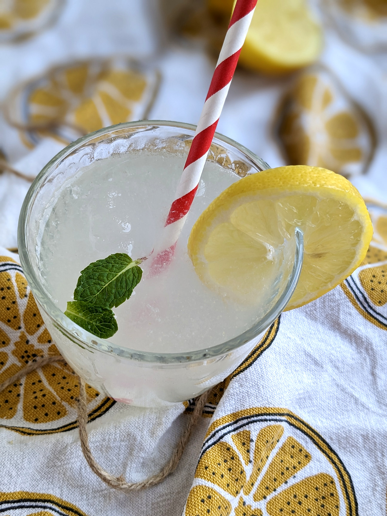 Zitronen-Limonade Rezept