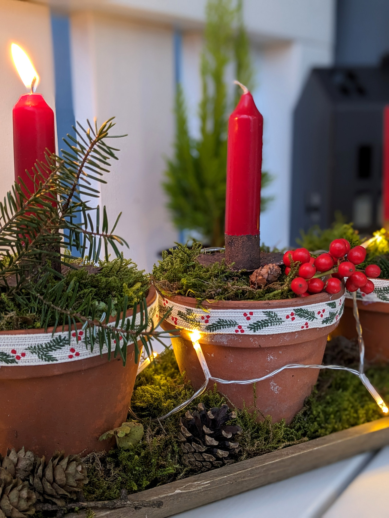 Tontopf-Adventskranz draußen