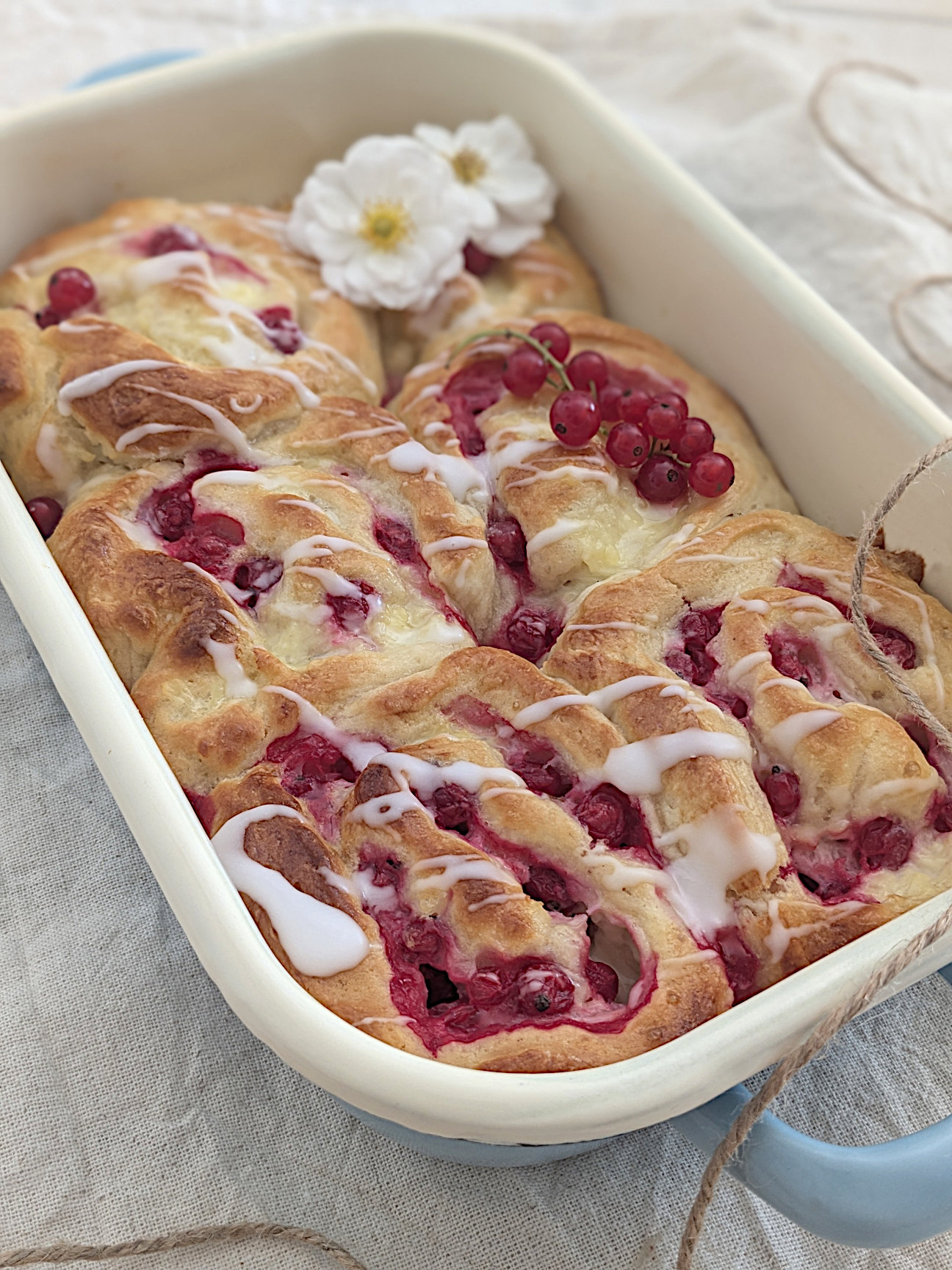 Johannisbeer-Puddingschnecken selber machen Rezept