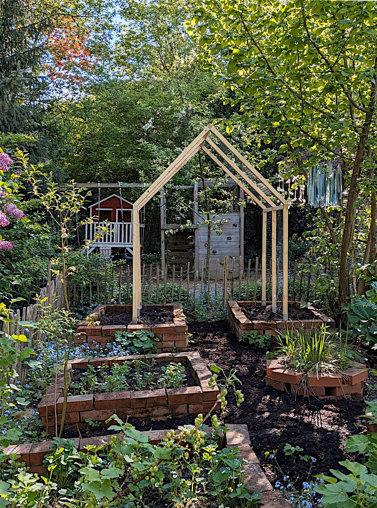 Rankgitter bauen Garten