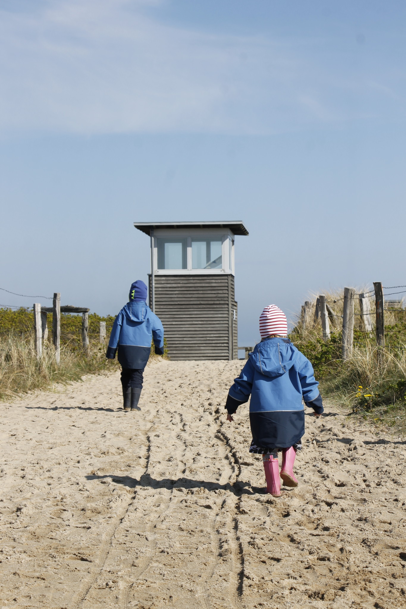 Kinder am Strand